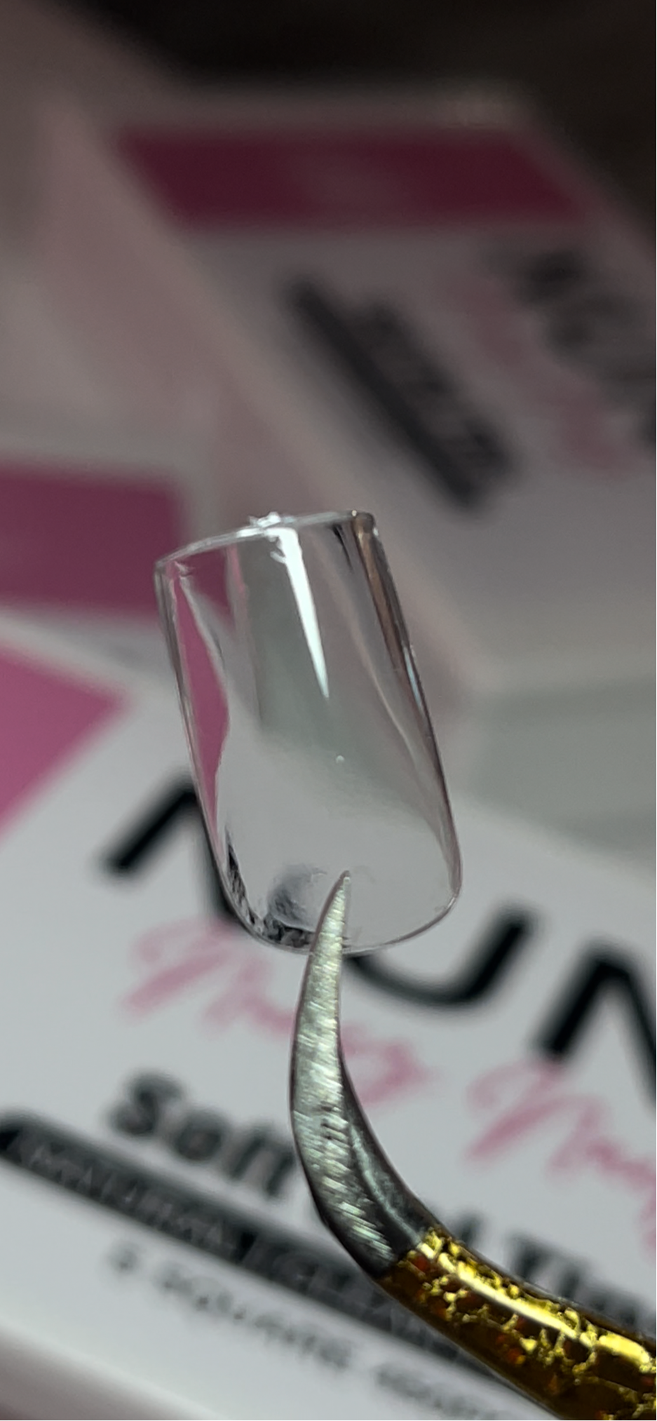 NUNA soft gel short square tips