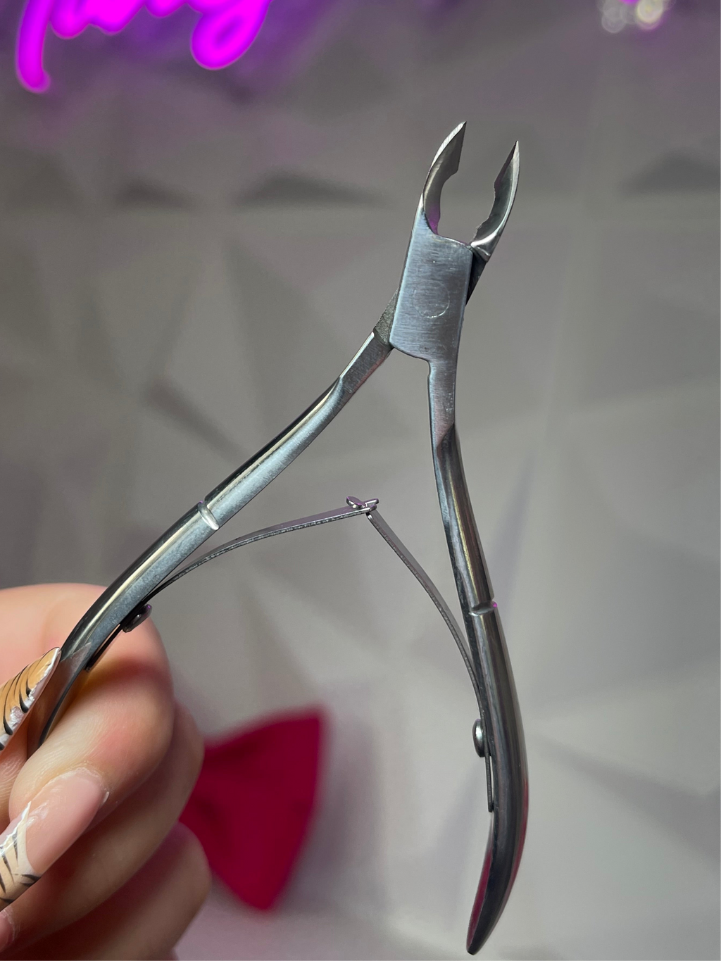 NUNA cuticle nippers