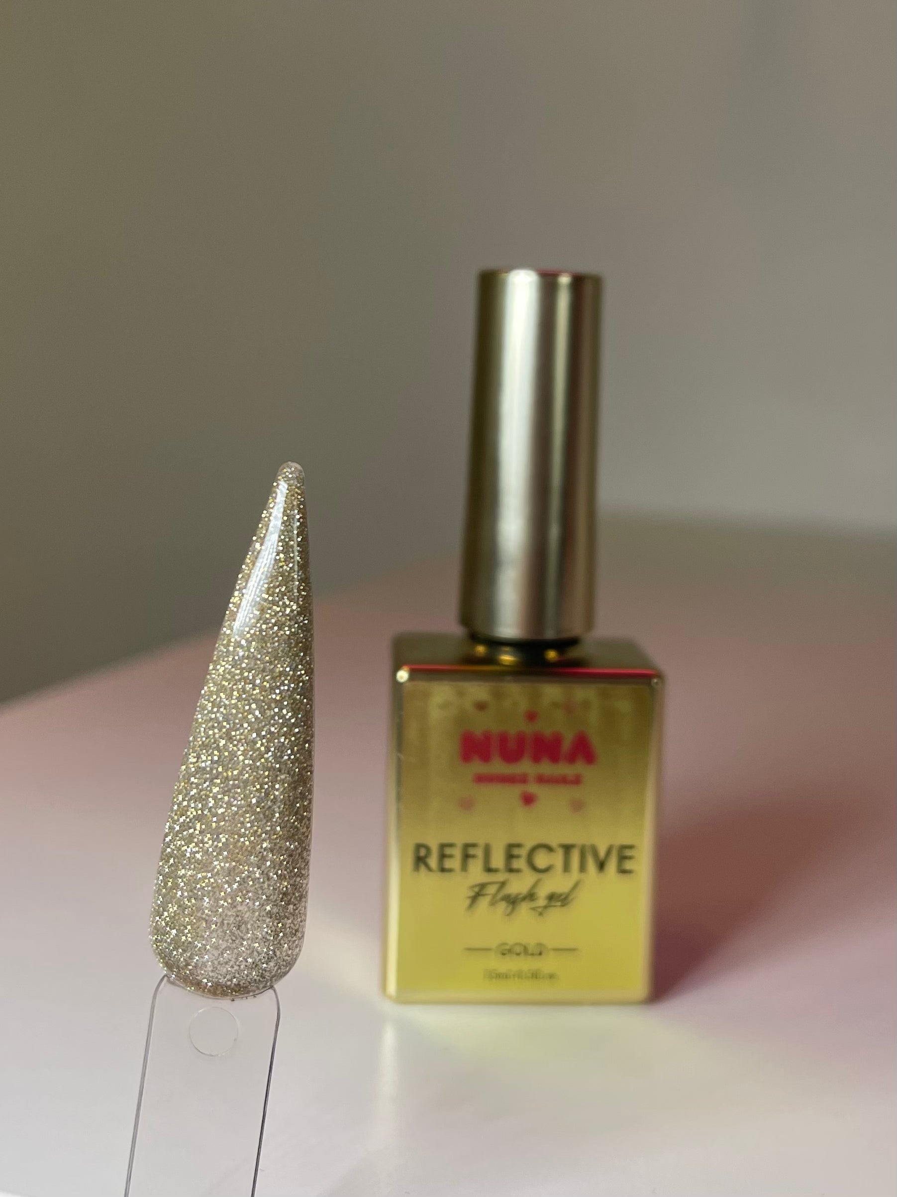 NUNA Reflective Flash Gel - Gold
