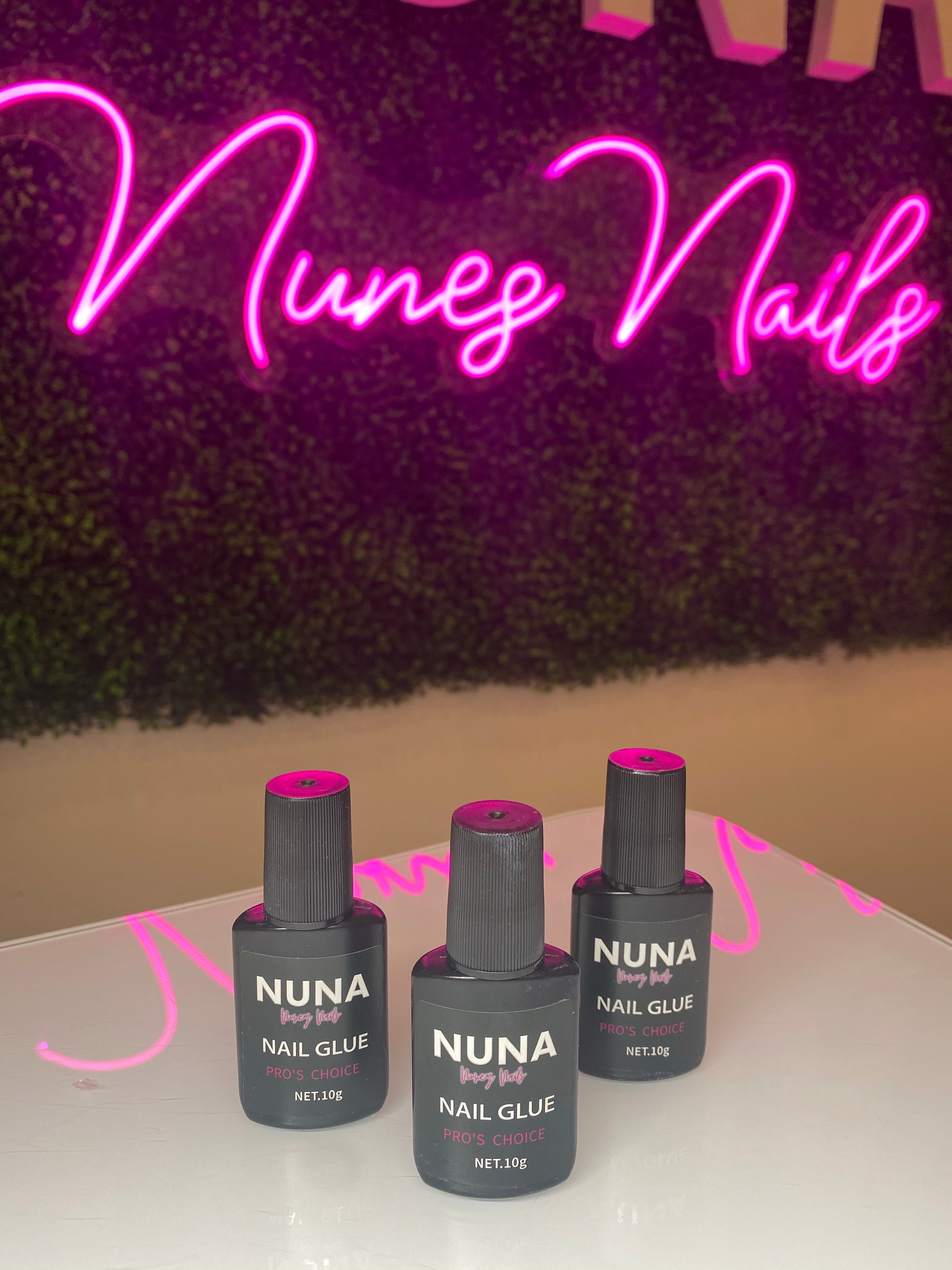 NUNA Nail Adhesive